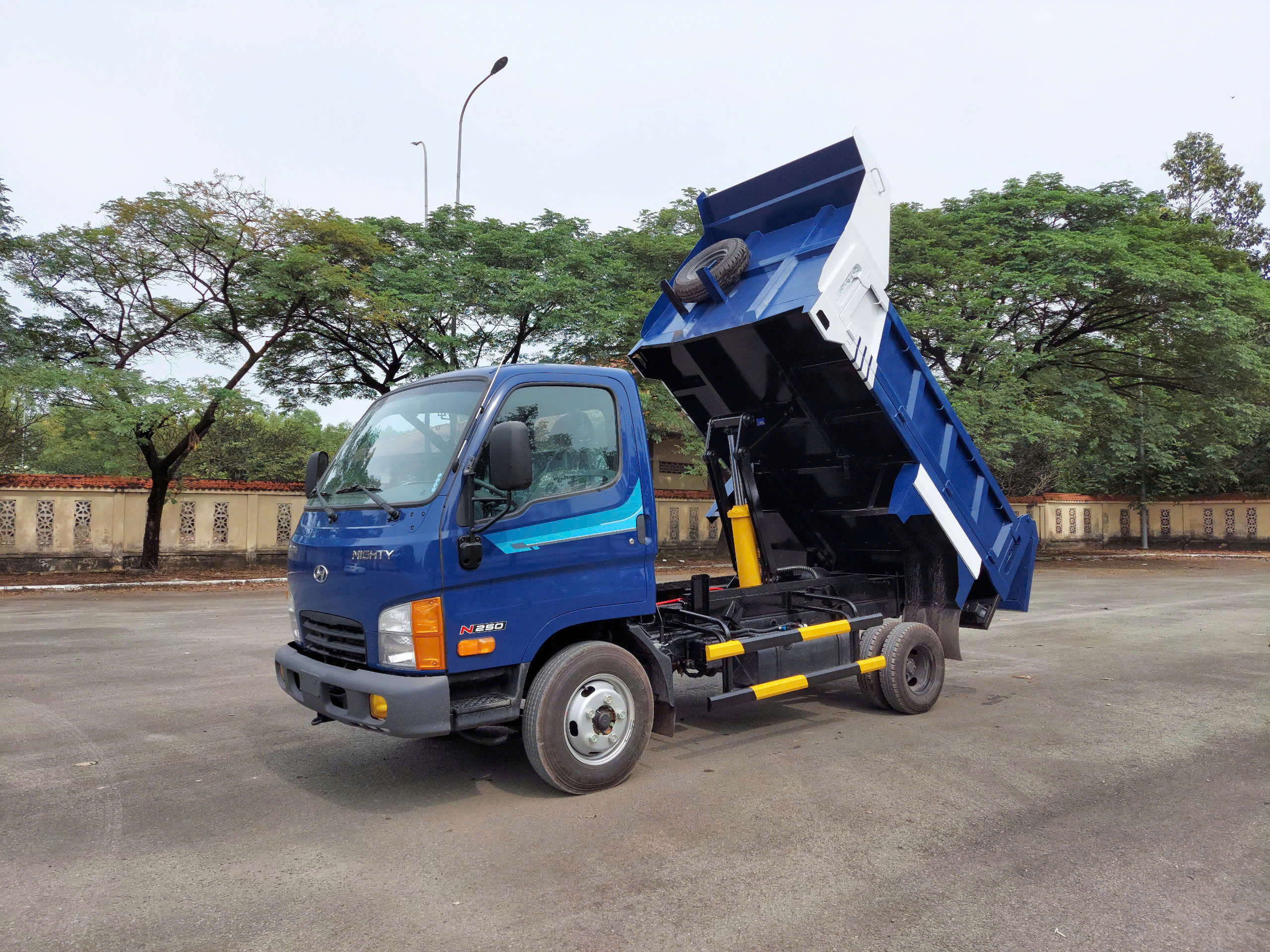 XE BEN 2.5 KHỐI HYUNDAI MIGHTY N250